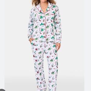 Roller Rabbit Snow Village Medium